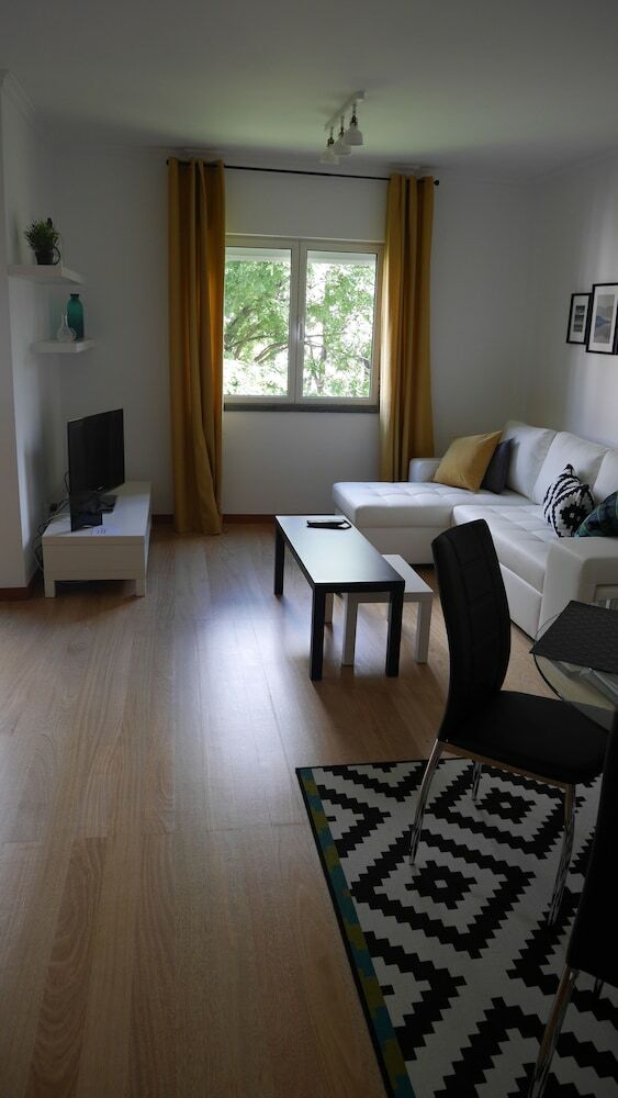 Jasmineiro Palms Palace Apartment