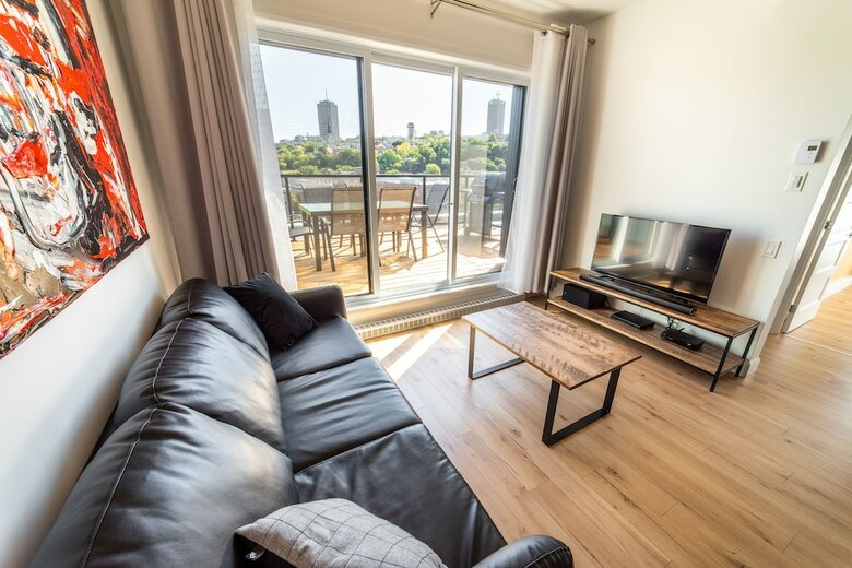 Apartamentos Aux Havres Urbains-penthouse Du Kam�l�on