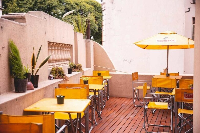 Hostal Art Factory Guest House