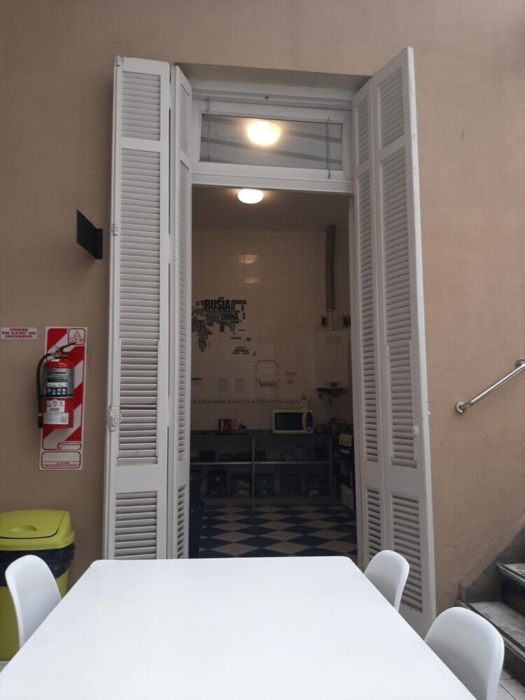 Hostal Art Factory Guest House