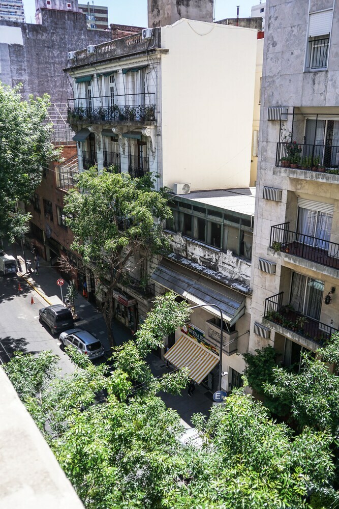 Hostal Art Factory Guest House
