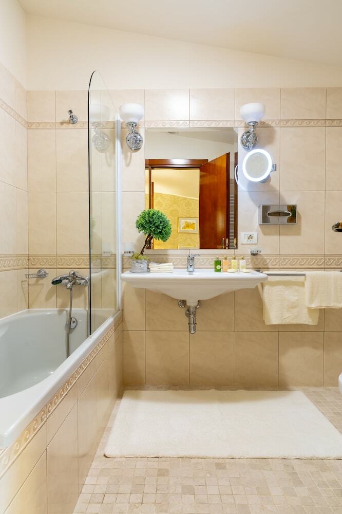 Suter Palace Heritage Boutique Hotel