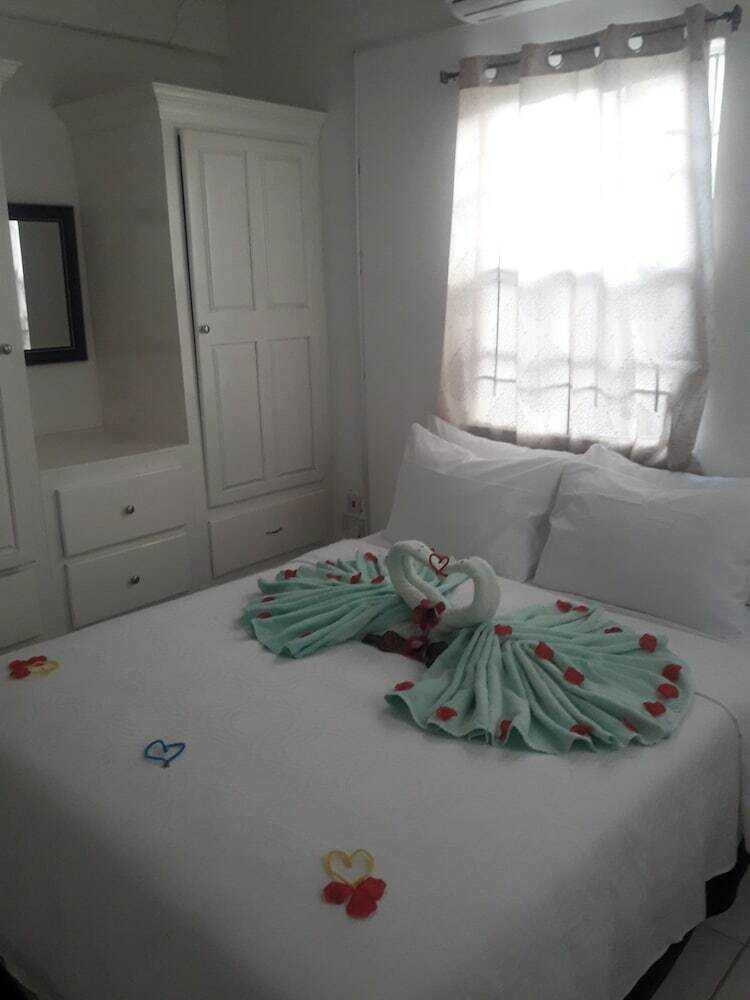 Aparthotel Caribbean Dream Vacation Property Ltd.
