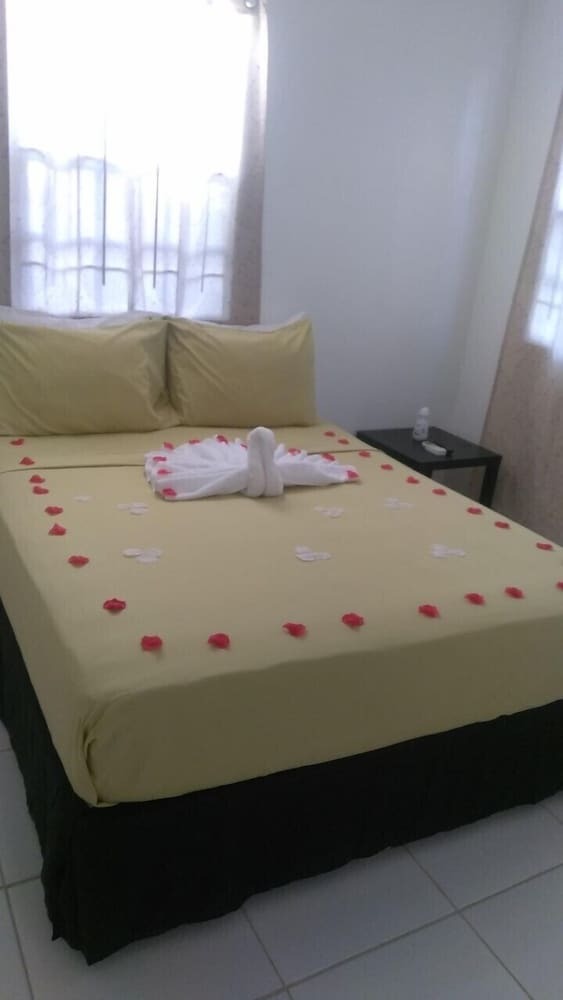 Aparthotel Caribbean Dream Vacation Property Ltd.