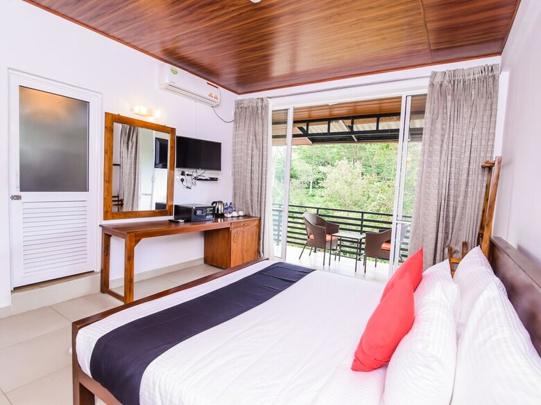 Hotel Capital O 404 Lagone Resort