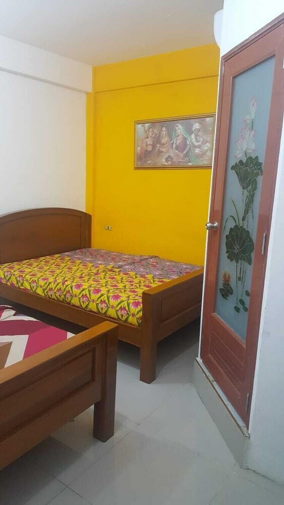 Papa Ji Hotel And Restaurant