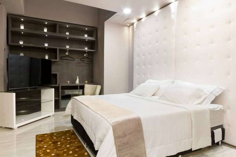 Aparthotel Ultra Luxury 2 Bed Loft In Lleras