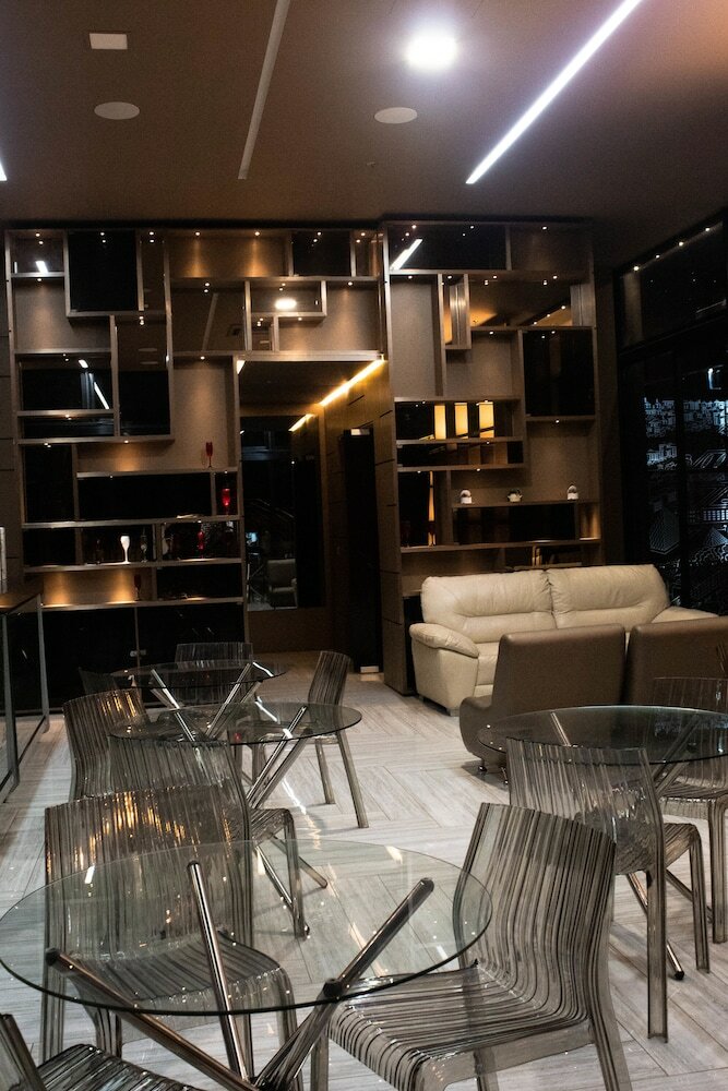 Aparthotel Ultra Luxury 2 Bed Loft In Lleras