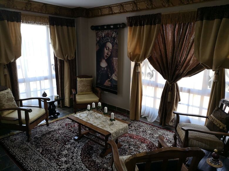 Excalibur Boutique Hotel