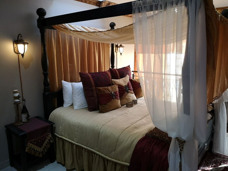Excalibur Boutique Hotel