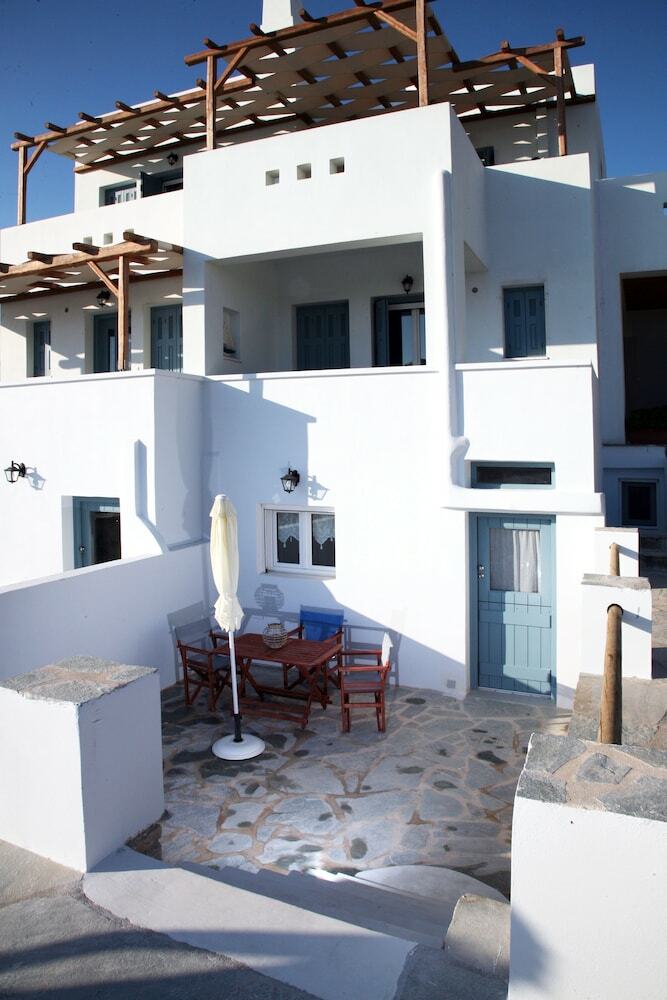Hotel Irida Luxury Apartments