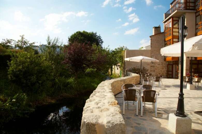 Hotel Vila Do Val