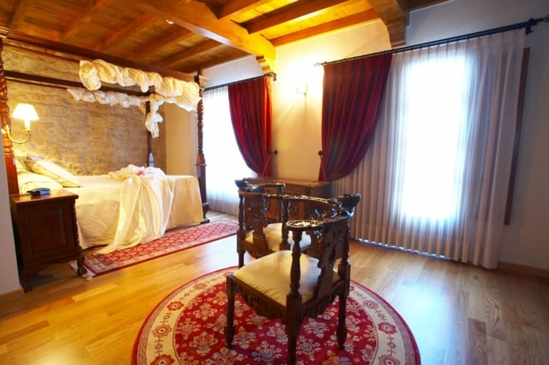 Hotel Vila Do Val