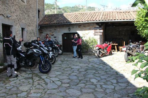 Hostal Centro De Turismo Rural Vegalion