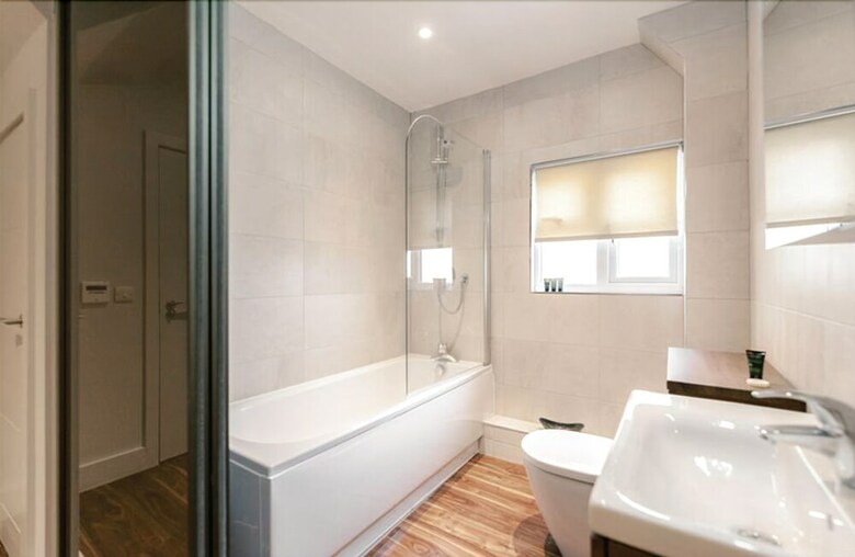 Roomspace Apartments -friar House