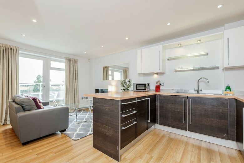 Roomspace Apartments -abbot's Yard