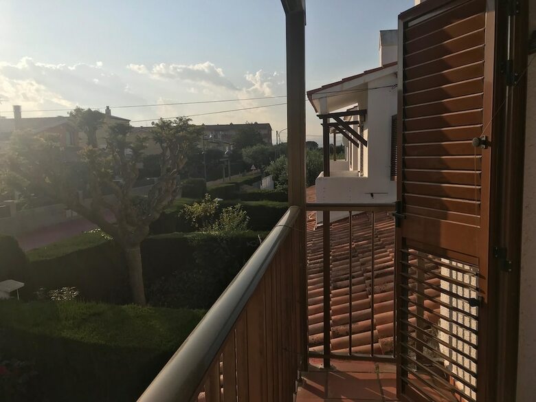Villa Casa Adosada Mart La Dorada Con Piscina Comunitaria - 103d