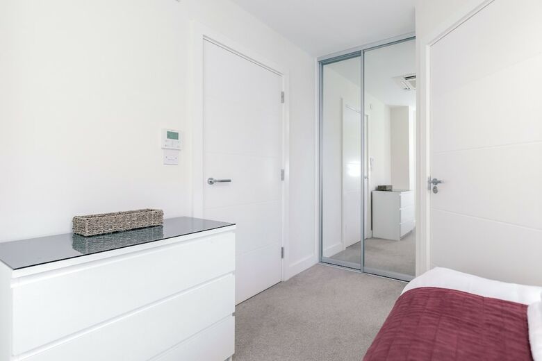 Roomspace Apartments -new Manor House
