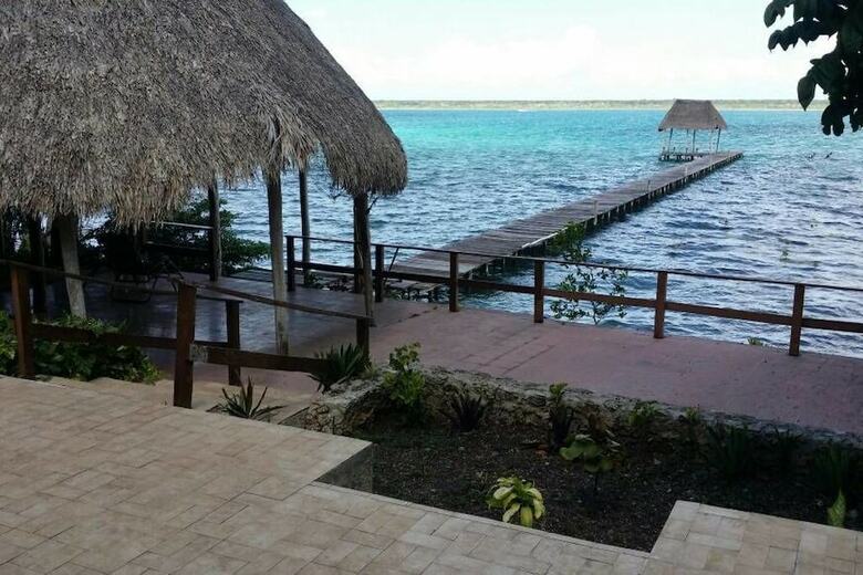 Lagoon Front Hut