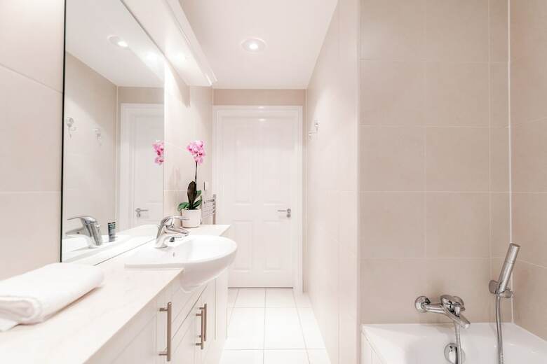 Roomspace Apartments -orchard Place