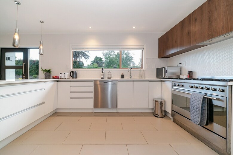 Riverhead Lifestyle Luxury Villa