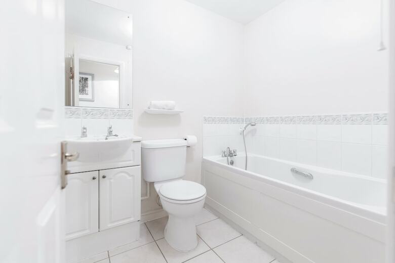 Roomspace Apartments -sabin Gates