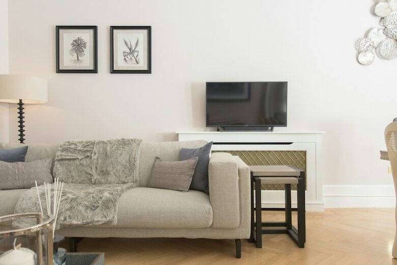 The Luxe Whitehall Duplex Apartment By H House