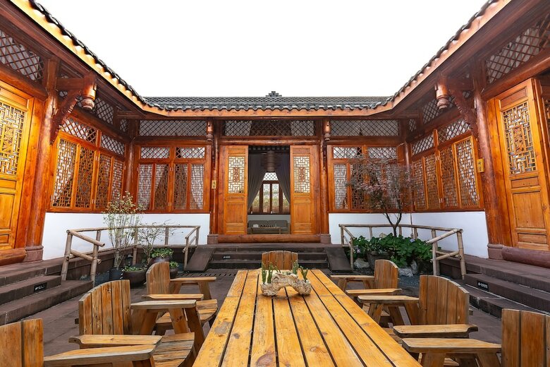 Bed & Breakfast Emei Van Stars Mountain Lodge
