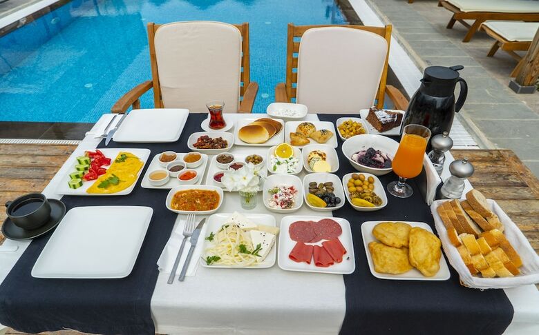 Hotel Kosa Otel �e?me