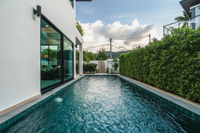Villa The White House
