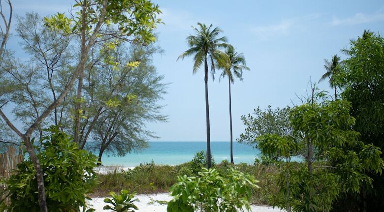 Hotel Tamu Koh Rong