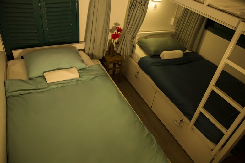 Hostal Saigon Old Town Coffee & Hostel