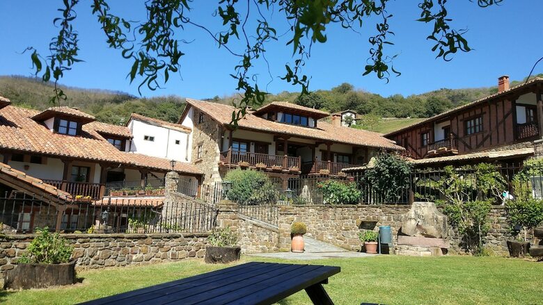 Apartamentos La Hacienda de Mar�a