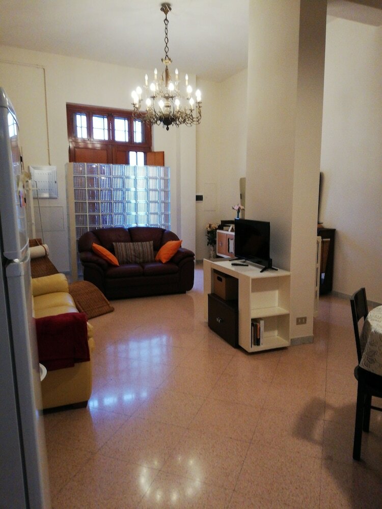 Casa Salandra - Salandra House
