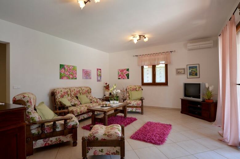 Villa Moira