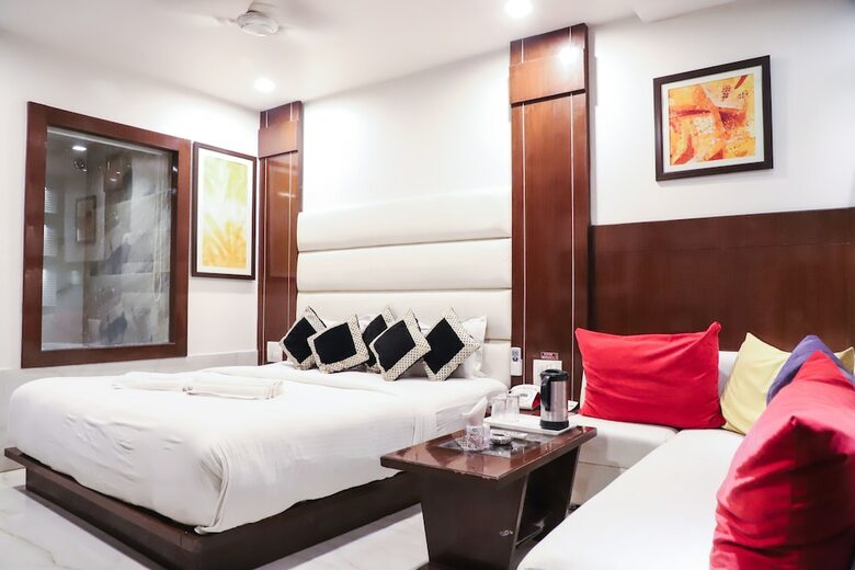 Hotel Vijan Palace Jabalpur
