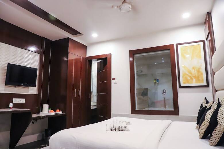 Hotel Vijan Palace Jabalpur