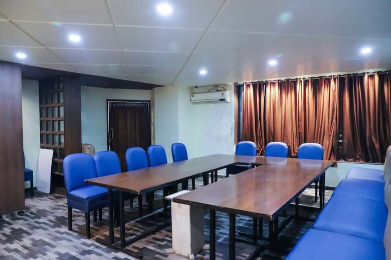 Hotel Vijan Palace Jabalpur