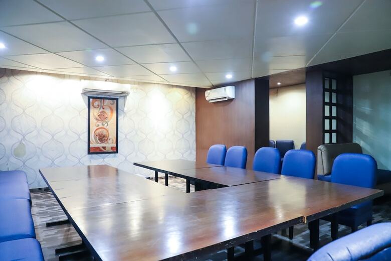 Hotel Vijan Palace Jabalpur