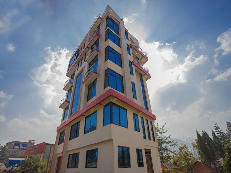 Hotel Oyo 275 Sunshine Garden Resort