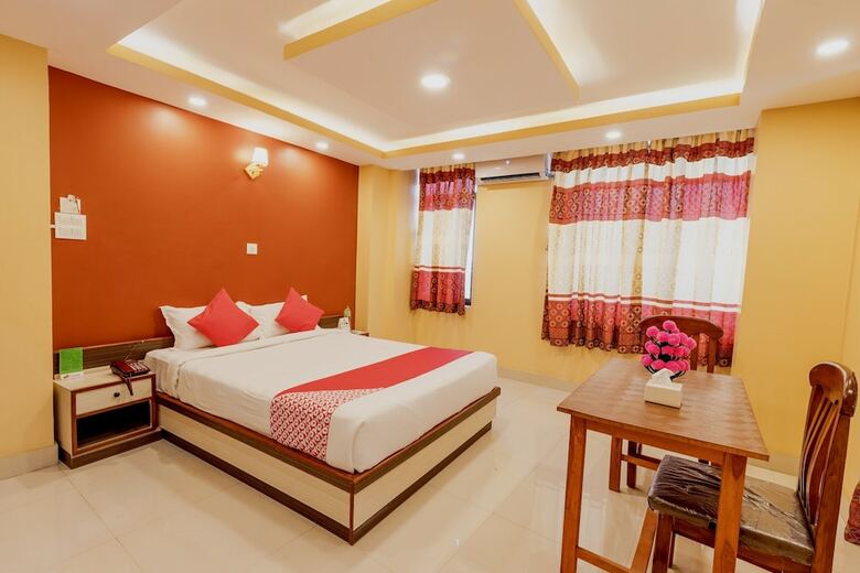 Hotel Oyo 275 Sunshine Garden Resort