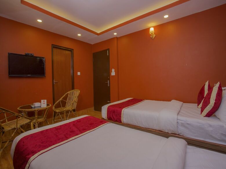 Hotel Oyo 275 Sunshine Garden Resort