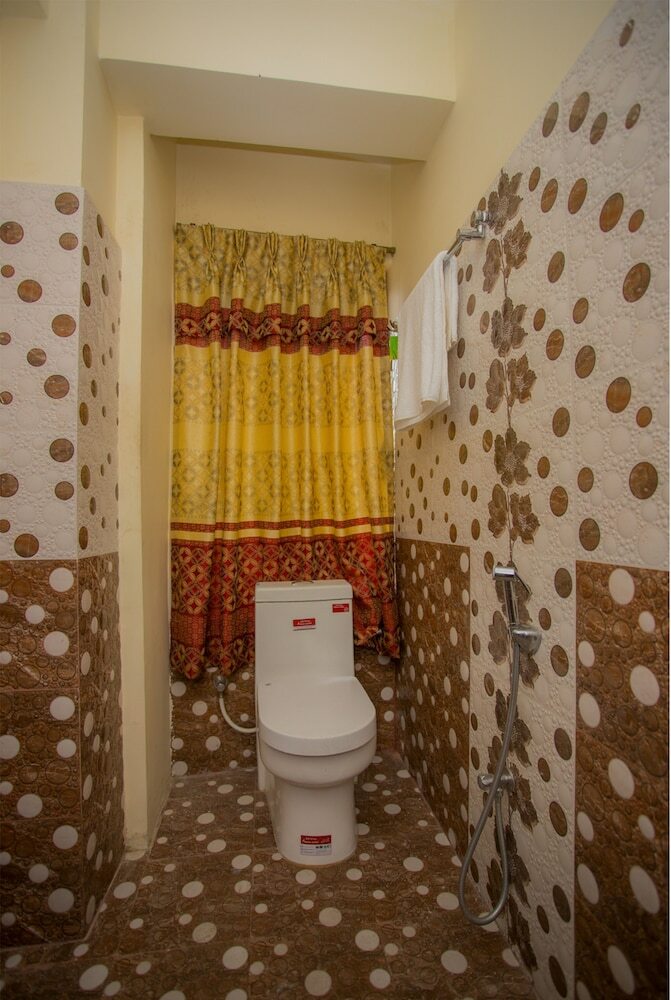 Hotel Oyo 275 Sunshine Garden Resort