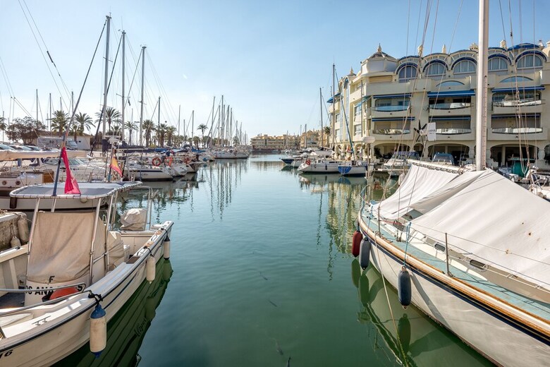 Apartamentos Solaga - Puerto Marina
