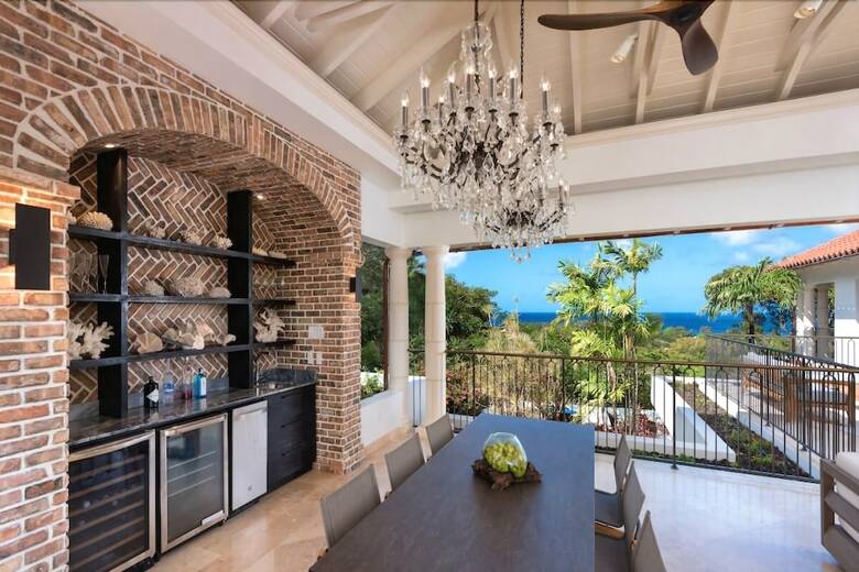 Villa Elsewhere