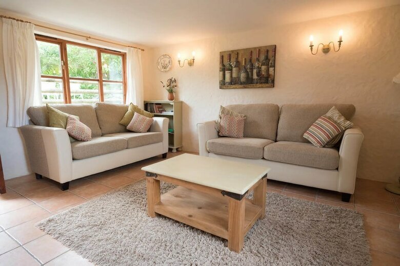 Brongwyn Holiday Cottages