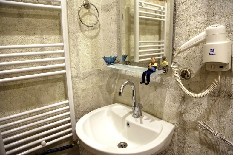 Hotel Antik Stone House
