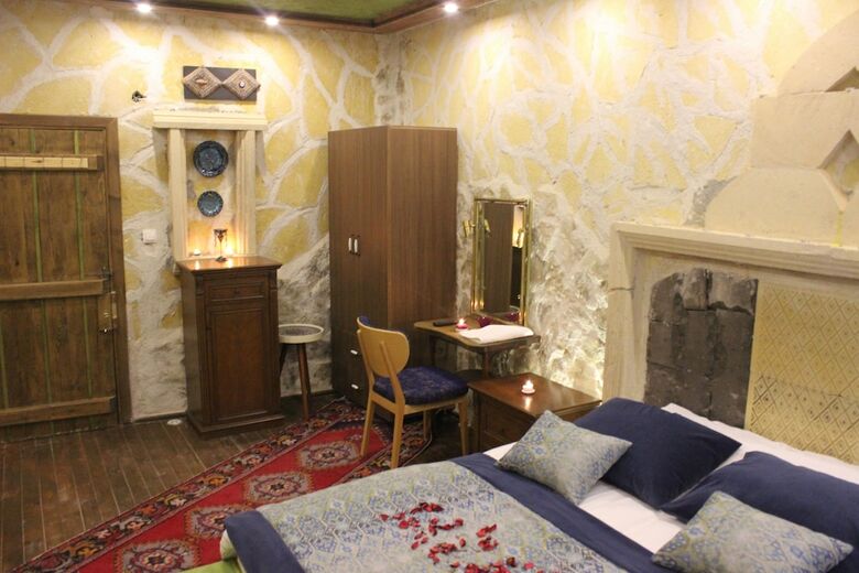 Hotel Antik Stone House