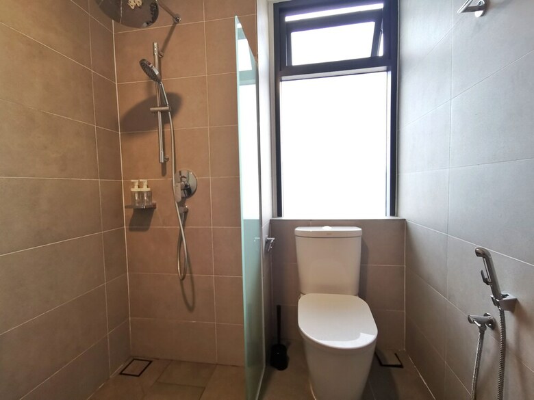 Tropicana 218 Suites