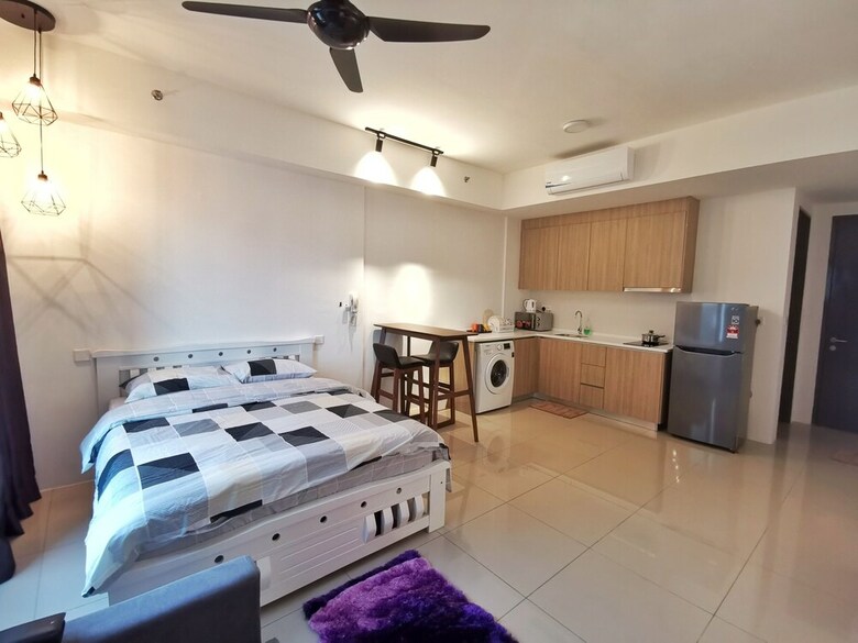 Tropicana 218 Suites